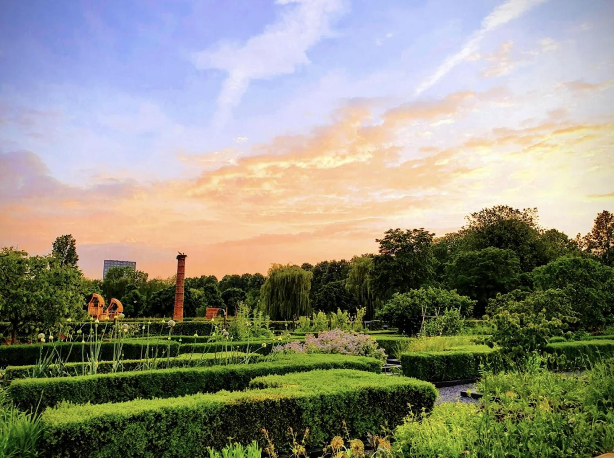 Bed and breakfast Stunning Artist Zen At Heart Of